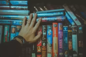 10 Filmat Me Frymezues Te Te Gjitha Koherave
